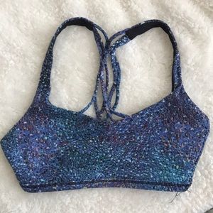 Lululemon sports bra -size2